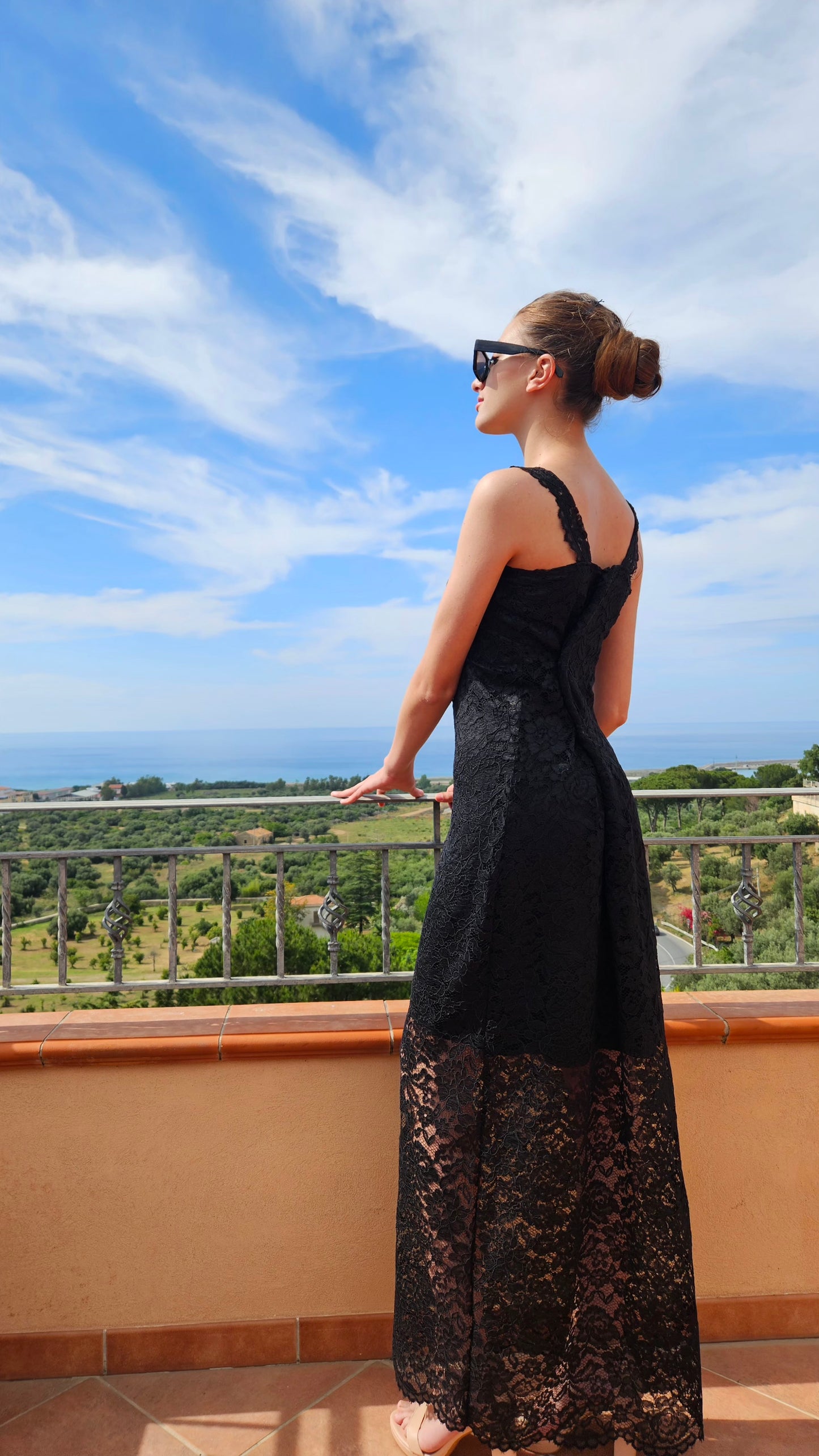 Vestito di pizzo