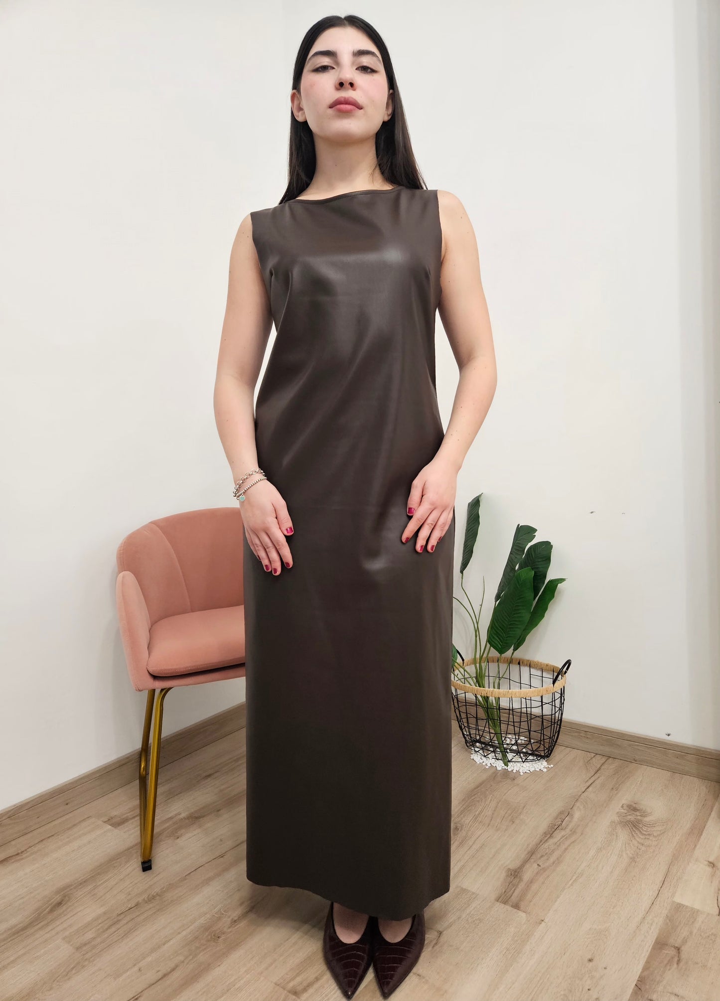 Vestito di simil pelle