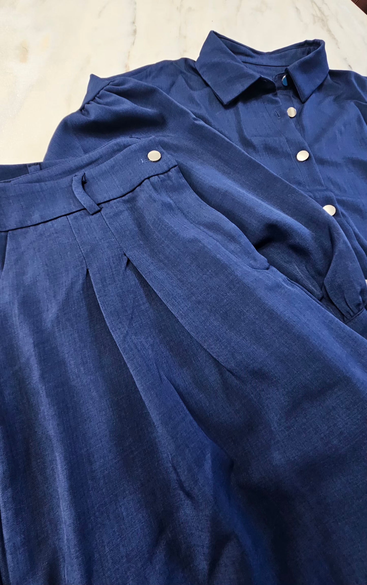 Set camicia e pantalone