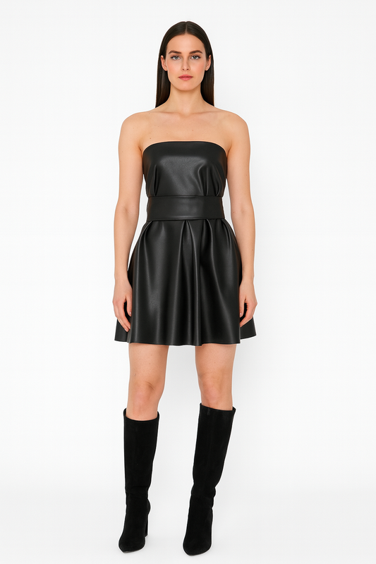 Vestito di simil pelle